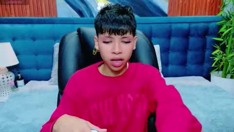 Snapshot of dilan_911 chatting on 03/18/26, 06:55 DILAN online show from 03/18/26, 06:55