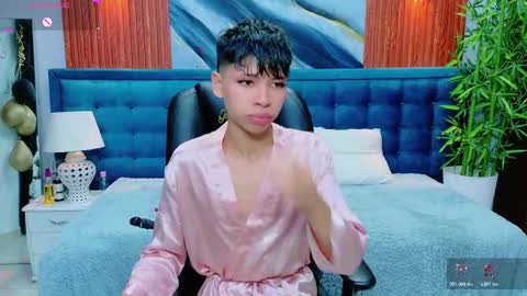 Snapshot of dilan_911 chatting on 03/22/26, 10:13 DILAN online show from 03/22/26, 10:13