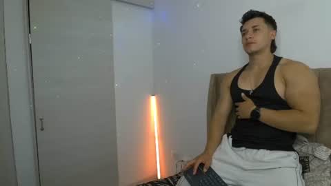 Snapshot of dilan_coy chatting on 07/04/26, 10:16 Dilan Coy online show from 07/04/26, 10:16