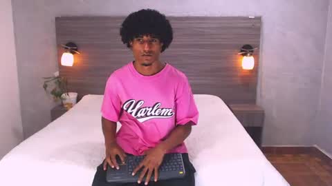 dilan_hall online show from 06/20/26, 07:38