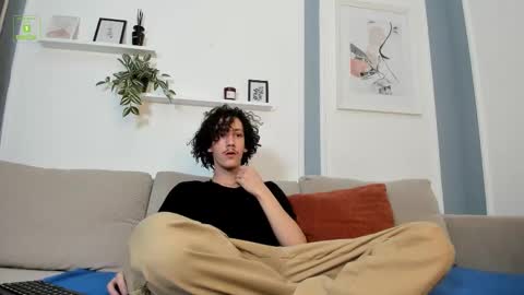 Dilan online show from 12/04/25, 05:21