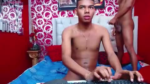 Snapshot of dilanpein chatting on 01/24/25, 01:03 dilanpein online show from 01/24/25, 01:03