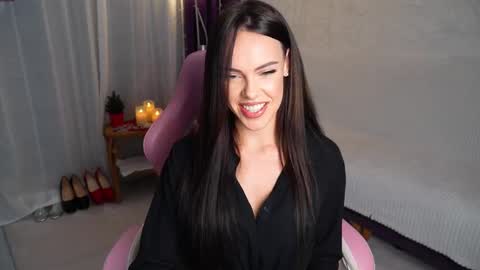 Snapshot of dilara_foxx chatting on 02/14/26, 09:00 Dilara online show from 02/14/26, 09:00