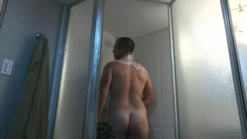 Snapshot of dilfiguess1 chatting on 04/30/26, 06:31 dilfiguess1 online show from 04/30/26, 06:31