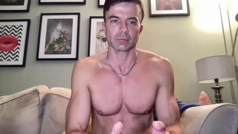 Dillon online show from 02/11/25, 08:42