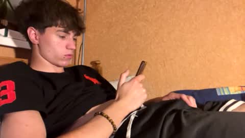 Snapshot of dimamozaev400 chatting on 09/26/25, 09:41 Dima online show from 09/26/25, 09:41