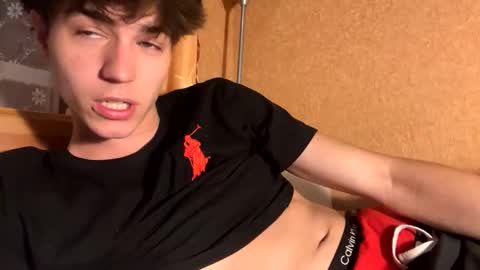 Snapshot of dimamozaev400 chatting on 10/10/25, 04:06 Dima online show from 10/10/25, 04:06