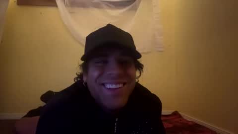 Snapshot of dimepiecebottom chatting on 01/29/25, 10:27 dimepiecebottom online show from 01/29/25, 10:27