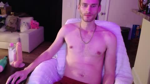 Snapshot of dimitri_4793 chatting on 01/28/25, 07:00 Meechii online show from 01/28/25, 07:00