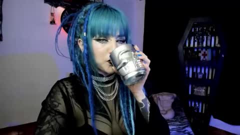 Snapshot of dimmuanddarkness chatting on 01/15/26, 09:25 dimmuanddarkness online show from 01/15/26, 09:25