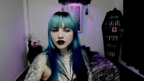 Snapshot of dimmuanddarkness chatting on 04/12/26, 10:37 dimmuanddarkness online show from 04/12/26, 10:37