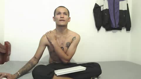 Snapshot of dimondaniel chatting on 06/14/26, 07:32 DimonDaniel online show from 06/14/26, 07:32