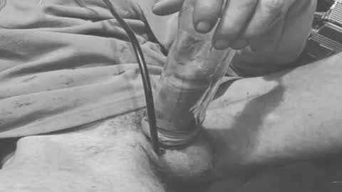 dimoni_ online show from 02/23/25, 04:07