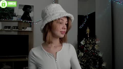 Snapshot of din_star chatting on 12/31/24, 06:59 Dina online show from 12/31/24, 06:59