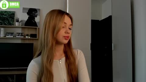 Snapshot of din_star chatting on 02/21/25, 08:07 Dina online show from 02/21/25, 08:07