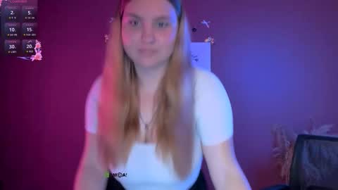dina_bloom online show from 01/14/26, 05:29