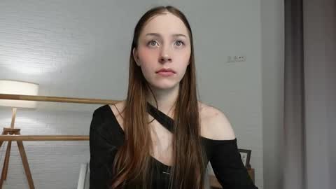 Snapshot of dina_peach chatting on 03/24/26, 05:45 Dina online show from 03/24/26, 05:45