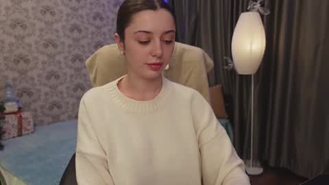 dinacandy online show from 12/20/24, 02:38