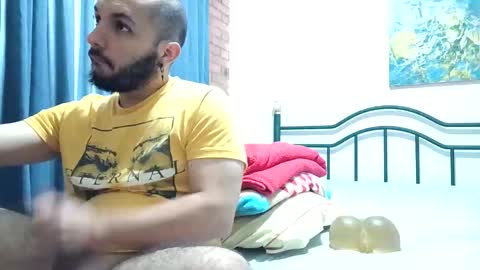 Snapshot of dinchtcams chatting on 06/06/26, 06:23 Dincht online show from 06/06/26, 06:23
