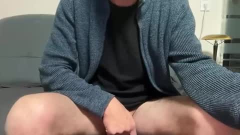 dinnerout1111 online show from 12/21/25, 06:42