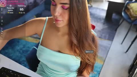 Snapshot of diodoramag chatting on 10/30/25, 01:23 Diodora Magenta online show from 10/30/25, 01:23