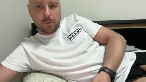 Snapshot of diogotenerife chatting on 05/01/26, 05:39 diogotenerife online show from 05/01/26, 05:39
