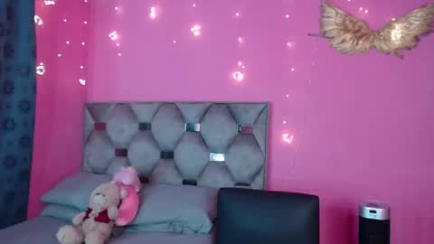 Snapshot of dione_sexyy chatting on 12/07/24, 02:42 IG dionemontecarlo19 online show from 12/07/24, 02:42