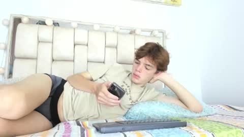 apollo online show from 11/19/25, 01:44