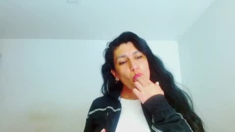 Snapshot of diosa_gil chatting on 04/09/26, 02:44 diosa_gil online show from 04/09/26, 02:44
