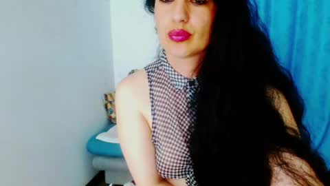 Snapshot of diosa_gil chatting on 04/15/26, 01:56 diosa_gil online show from 04/15/26, 01:56