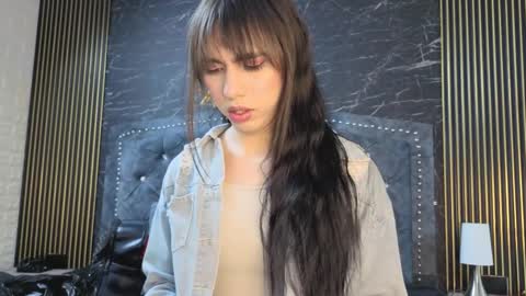 DIOSA online show from 11/25/25, 08:31