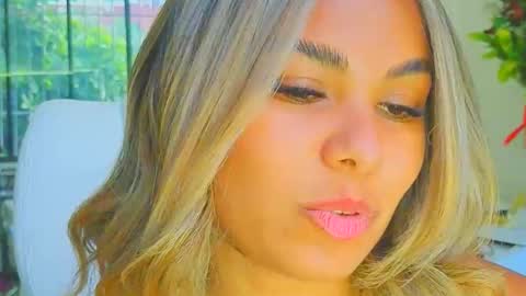 Snapshot of diosadeluniverso_ chatting on 03/07/26, 09:45 diosadeluniverso_ online show from 03/07/26, 09:45