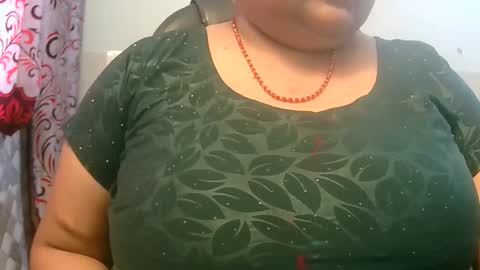 dipa2345 online show from 01/21/25, 06:11