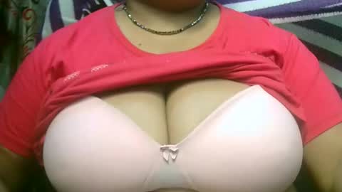 dipa2345 online show from 09/28/25, 05:07