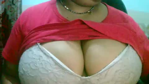 dipa2345 online show from 10/06/25, 09:56