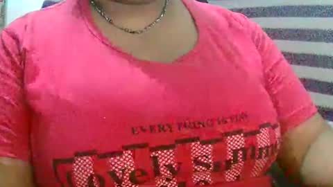 dipa2345 online show from 10/08/25, 04:37