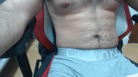 Snapshot of dirfocus chatting on 10/17/25, 03:14 Z online show from 10/17/25, 03:14