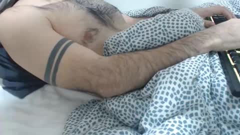 Snapshot of dirfocus chatting on 02/04/26, 04:29 Z online show from 02/04/26, 04:29