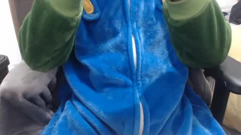 Snapshot of dirfocus chatting on 03/21/26, 09:47 Z online show from 03/21/26, 09:47