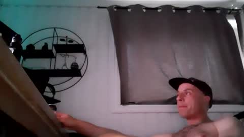 Snapshot of dirkdigglerofficial chatting on 06/14/26, 03:41 dirkdigglerofficial online show from 06/14/26, 03:41