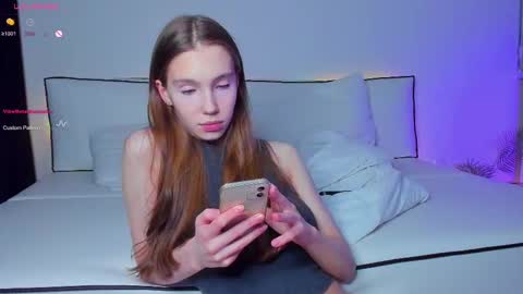 Snapshot of diroill chatting on 03/07/25, 10:21 Hailey online show from 03/07/25, 10:21