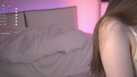 Hailey online show from 02/26/26, 10:42