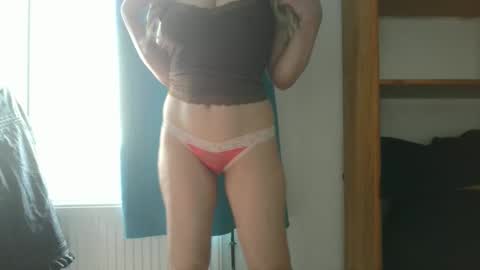 Shelly online show from 09/21/25, 10:39