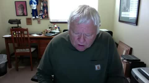 dirtrider195080438 online show from 05/26/26, 04:47