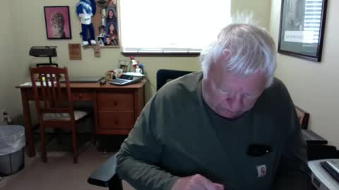 dirtrider195080438 online show from 06/03/26, 05:18