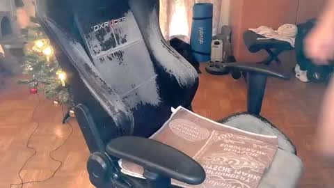 dirty_fun_boy online show from 12/20/24, 01:11