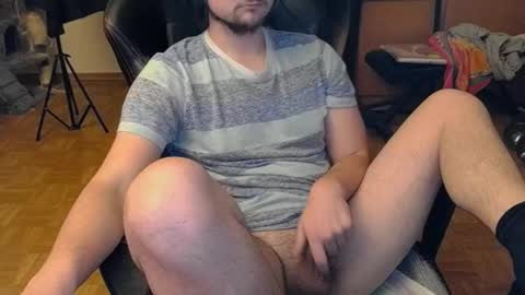 Snapshot of dirty_fun_boy chatting on 11/21/25, 07:45 dirty_fun_boy online show from 11/21/25, 07:45