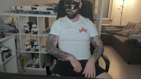 Robert online show from 01/17/25, 08:22