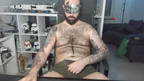 Robert online show from 02/08/25, 06:01