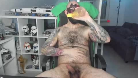 Robert online show from 02/12/25, 03:27